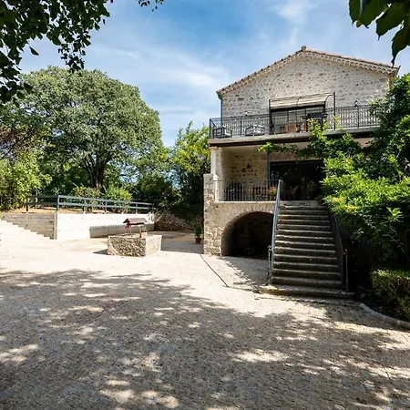 La Maison Roussel בית נופש *