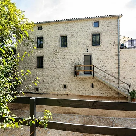 La Maison Roussel בית נופש
