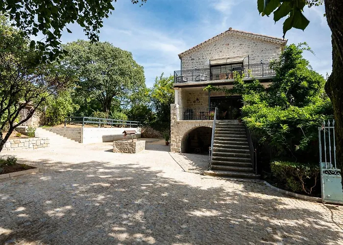 La Maison Roussel Hébergement de vacances *